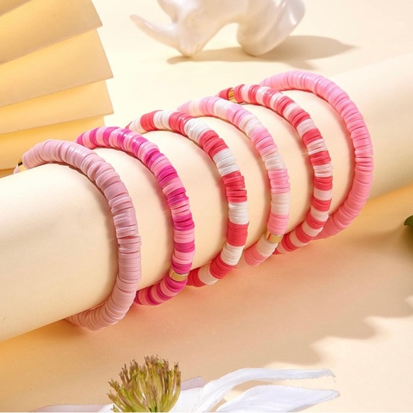 Trendy polymer bead bracelets - Picture 2 of 3